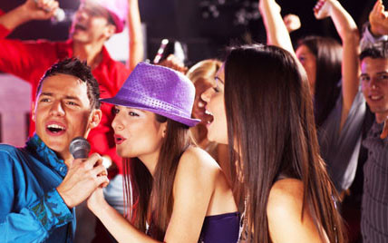 Cầu Vồng Karaoke - Ngọc Lâm