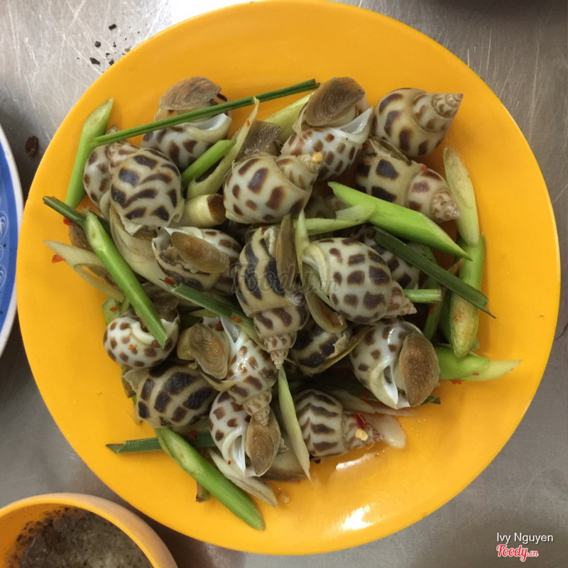 ốc hương hấp xả