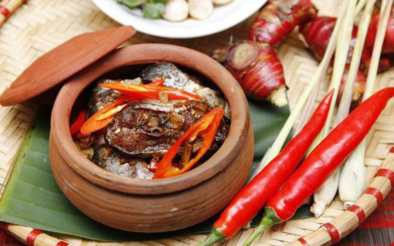 Cá Kho Làng Vũ Đại