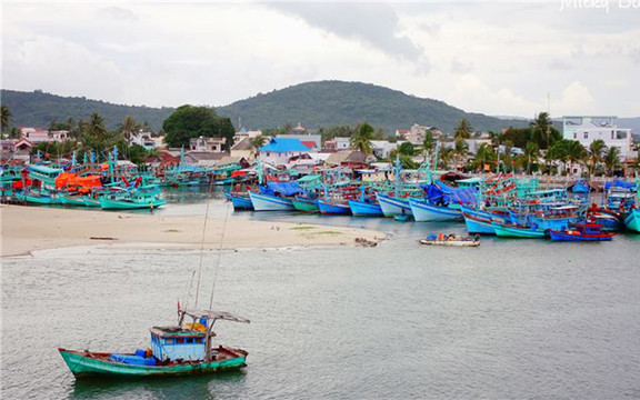 Làng Chài Hàm Ninh