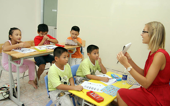 Kính Vạn Hoa - Anh Ngữ Thiếu Nhi