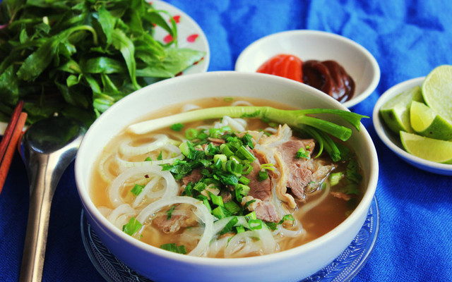 Quán Đất Lành - Phở Bò