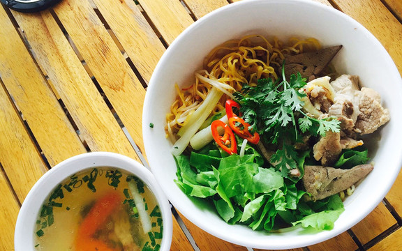 Hủ Tiếu Mì Đất Mũi