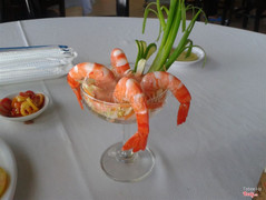 Tôm cocktail