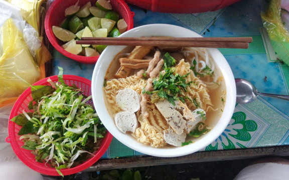 Bún Khô & Bún Nước Chay