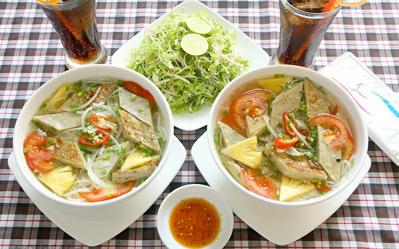 Cô Tư - Bún Bò & Bún Chả Cá