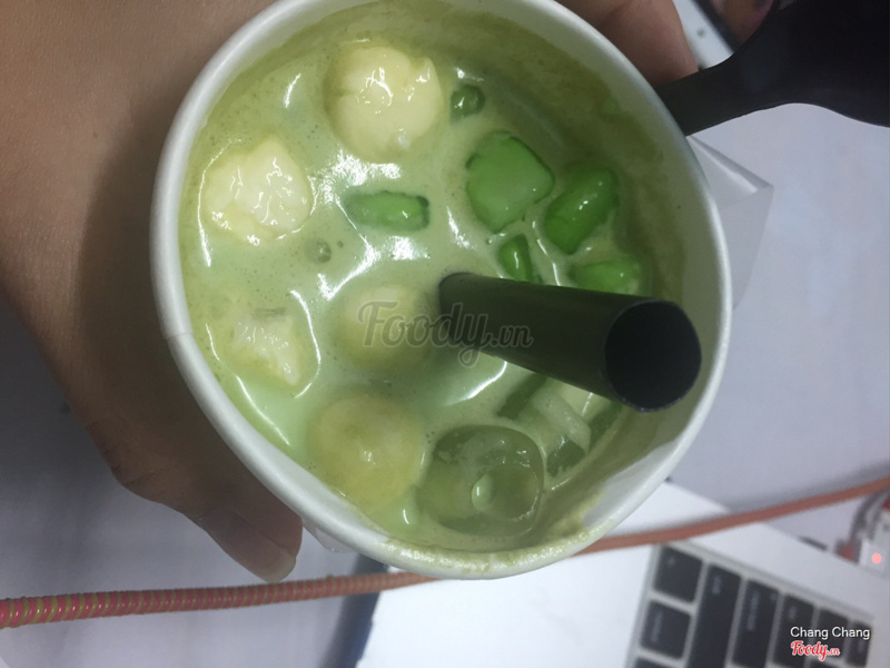 Ts matcha sữa + thạch củ năng+ tc trắng đen + thạch phumai