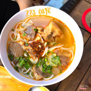 Bún bò huế 30.000đ