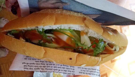 Bánh Mì Thập Cẩm - Cao Đẳng Y Tế Hà Đông