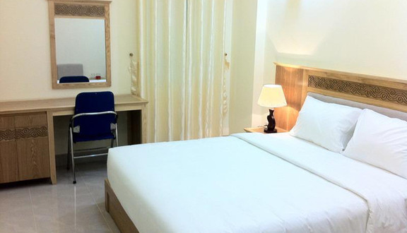Gia Thịnh Hotel