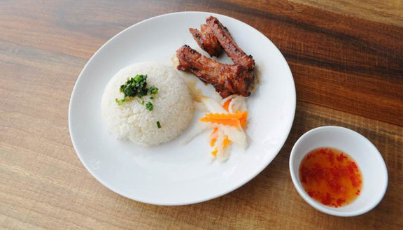 Cơm Tấm Tuệ Lâm