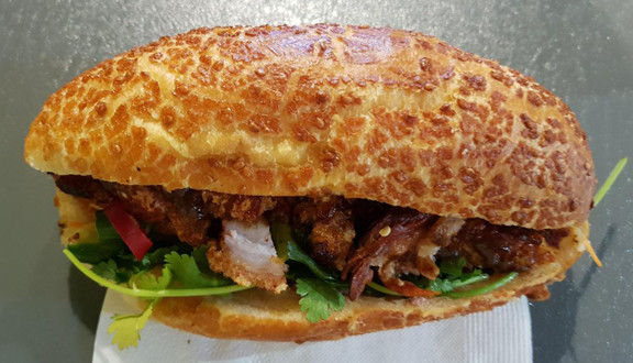 Bánh Mì Heo Quay - Điện Biên Phủ