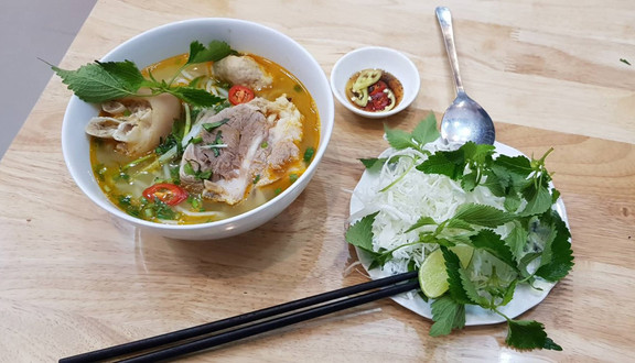 Cô Tuệ - Bún Riêu & Bún Giò