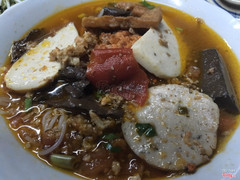 Bún riêu chả 27K