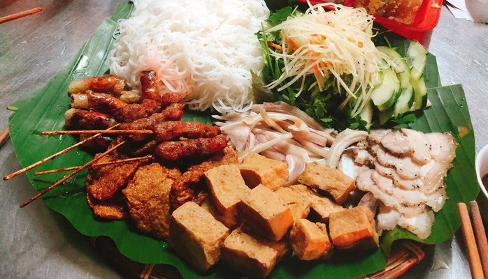 Cô Ba - Cơm, Bún, Bánh Xèo & Ăn Vặt