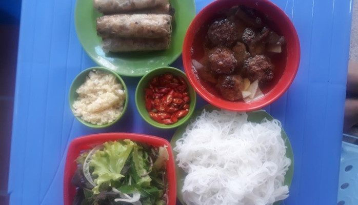 Hải Hương - Bún Chả Phố Cổ - Duy Tân