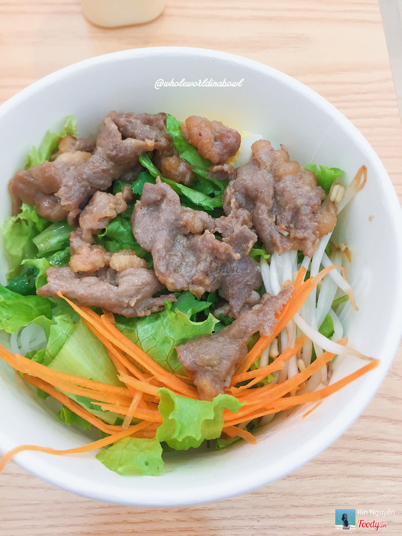 bún trộn thịt bò