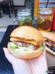 cheeseburger bò Úc