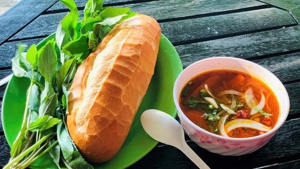 Bò Kho Bánh Mì - Nguyễn Phúc Chu