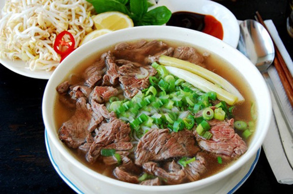 Phở Tâm - Bến Tượng