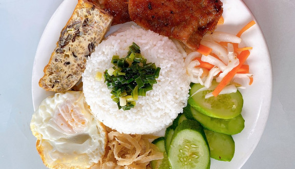 Cơm Tấm Đêm 28 - Tân Sơn Nhì