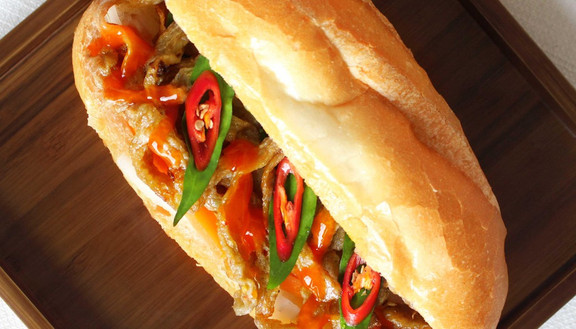 Bánh Mì Chả Cá Như Ý - Ba Tháng Hai