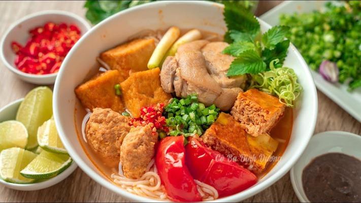 Quán Cường Phát - Phở Bò & Bún Riêu - Vũ Hồng Phô