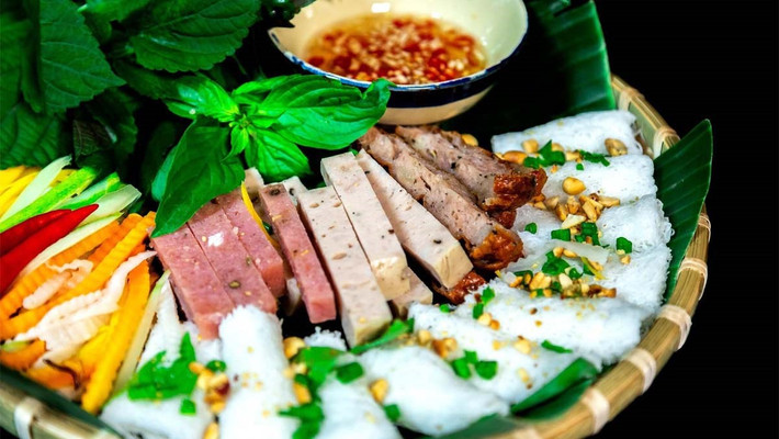 Tứ Hải Quán - Bánh Mì Heo Nướng Lu & Bánh Cuốn, Bánh Hỏi Tây Sơn