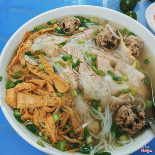 Check list quán bún mọc tràn bát ai cũng mê <3
