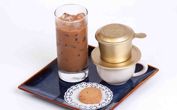 Lùn Coffee - Đồng Khởi