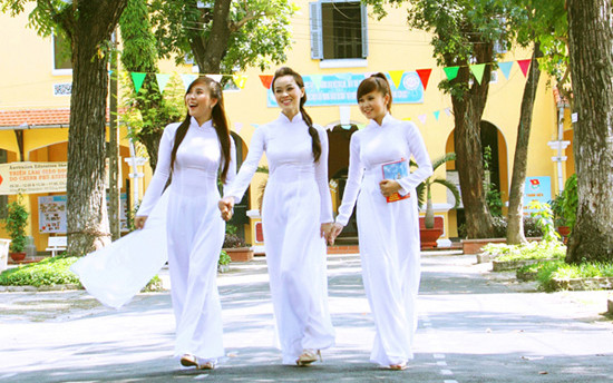 Trường Dân Lập Hàn Thuyên - Lạc Long Quân