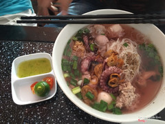 Hủ tiếu mực tua