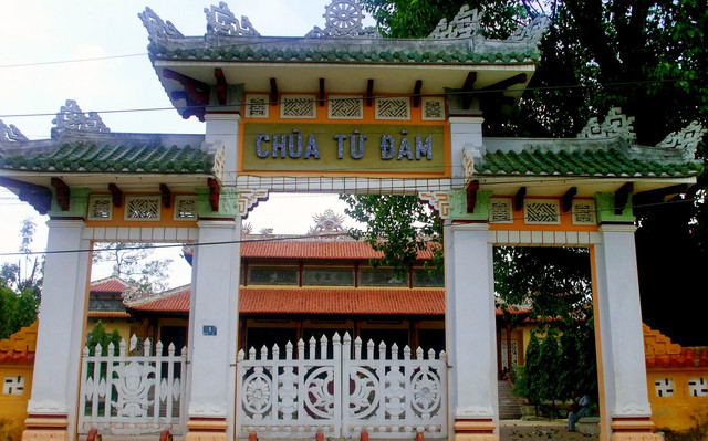 Chùa Từ Đàm