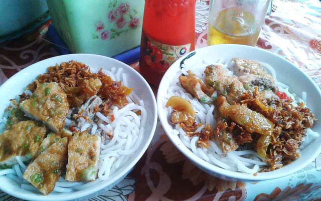 Nga - Canh Bún & Miến Cua