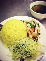 Cơm gà hội an xé - 35k