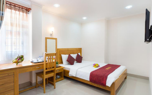 Thiên Hải Hotel