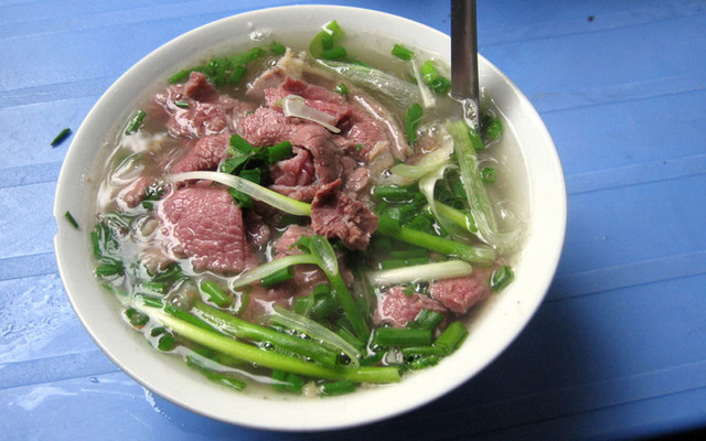 Huỳnh Hoa - Phở Bình Dân