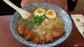 Curry ramen with chicken cutlets (Medium)