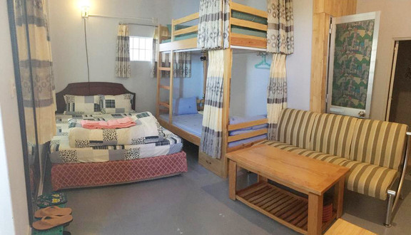 Cherry Balcony Homestay