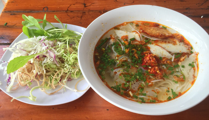 Bánh Canh Cô Hiền