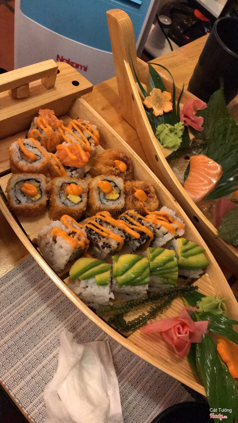 SUSHI CÁC LOẠI NHA 🍱🍣