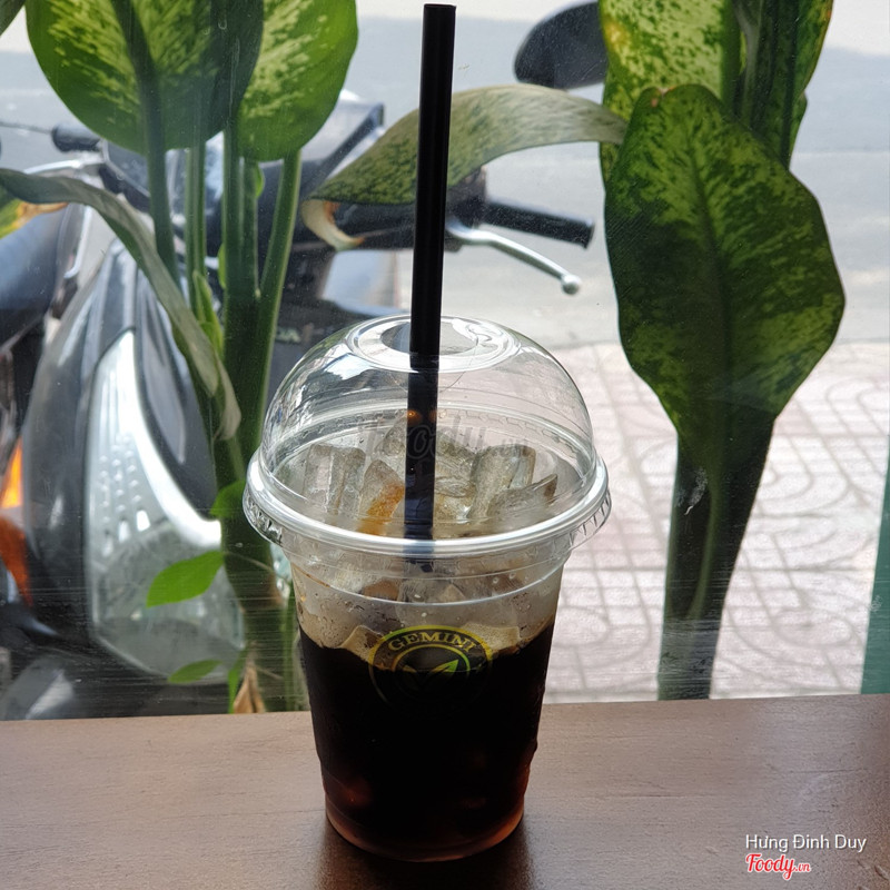 Cà phê đen đá truyền thống.
