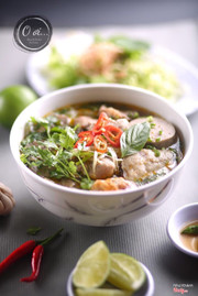 Bún bò Huế Đặc Biệt