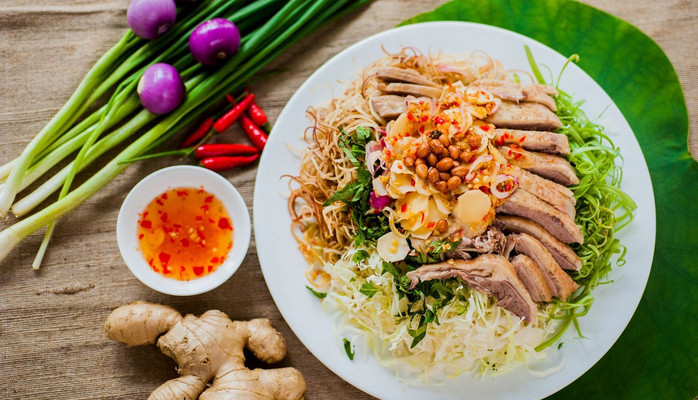 Bún Măng & Gỏi Vịt