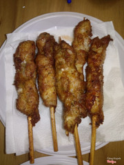 Gà phi lê xiên que