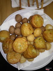 Chả cá nhân trứng cút