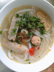 Bánh canh chả cá 25k/phần