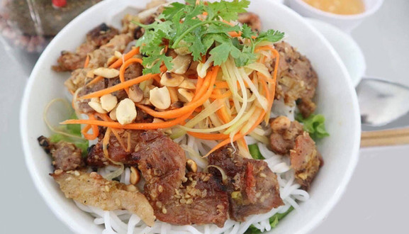 Bún Thịt Nướng - Trần Cao Vân