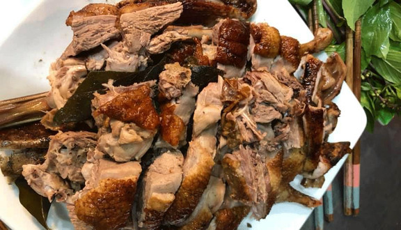 Vịt Nướng Lá Mác Mật 69