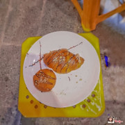 Donut tròn và croossant